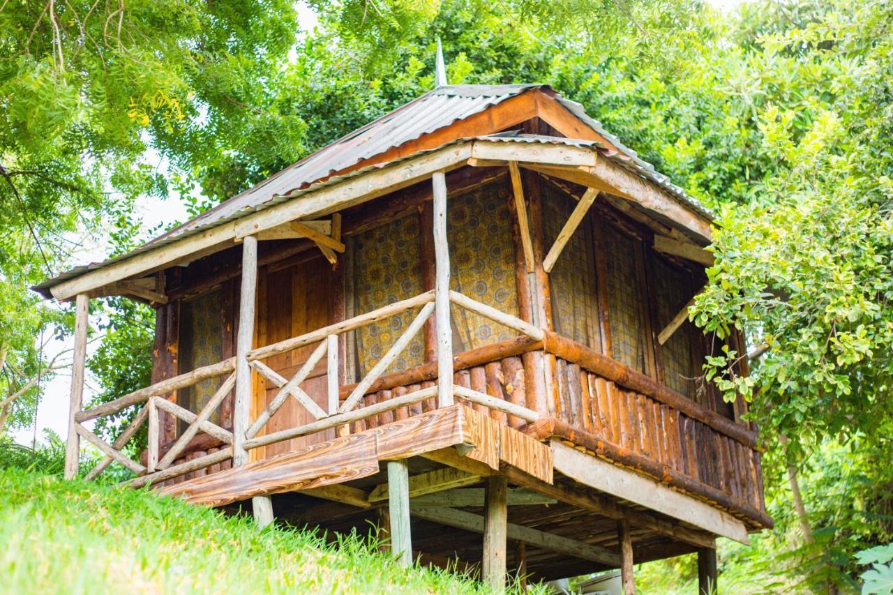 Mikoko Beach & Cottages 바가모요 외부 사진